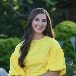 Meet your Posher, Natalie